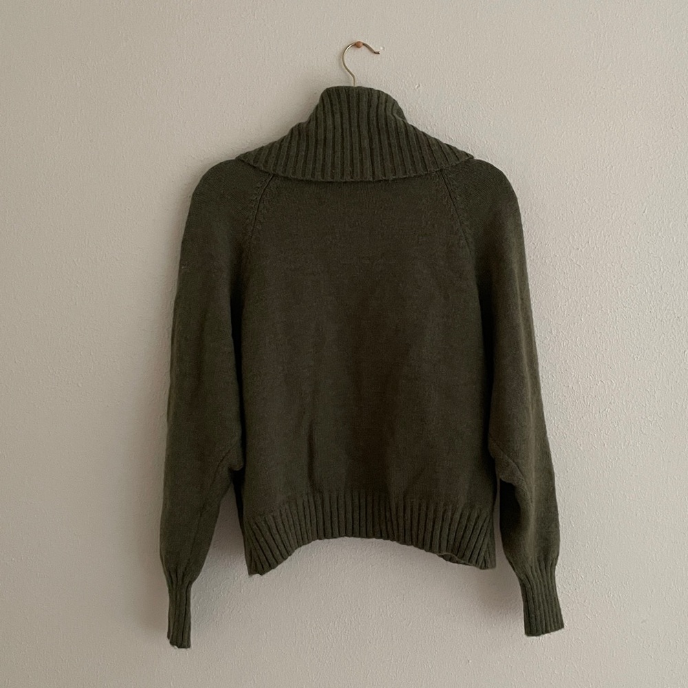 Elan Crop Sweater Open Front Cardigan - Picture 14 of 15